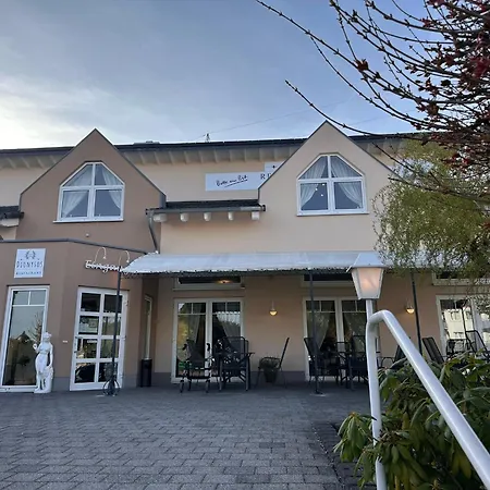 Dionysos Hotel 2*