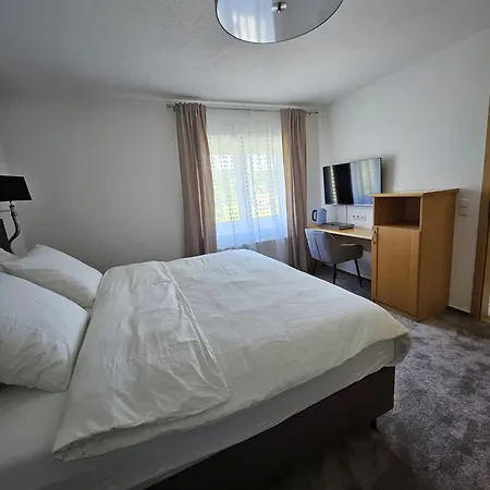 Dionysos Hotel 2*